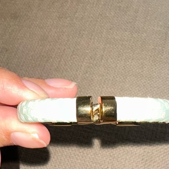 Henri Bendel Gold Chain Bracelet Snake Embossed leather Bracelet cuff bracelet - Picture 4 of 14